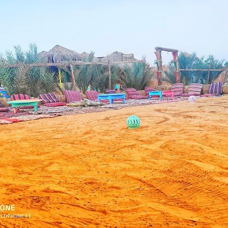 לינה וארוחת בוקר נואייבה Sababa Beach Camp מראה חיצוני תמונה