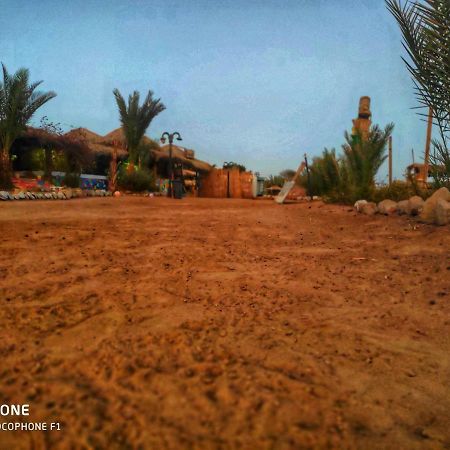 לינה וארוחת בוקר נואייבה Sababa Beach Camp מראה חיצוני תמונה